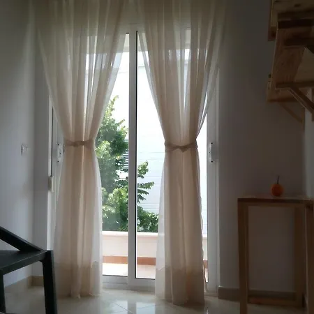 Eco-house Lalzi Bay Villa