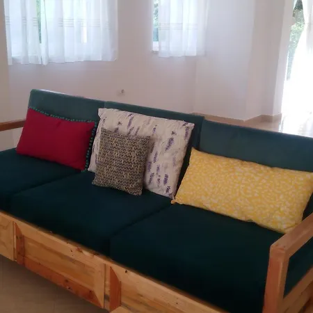 Eco-house Lalzi Bay * Durrës